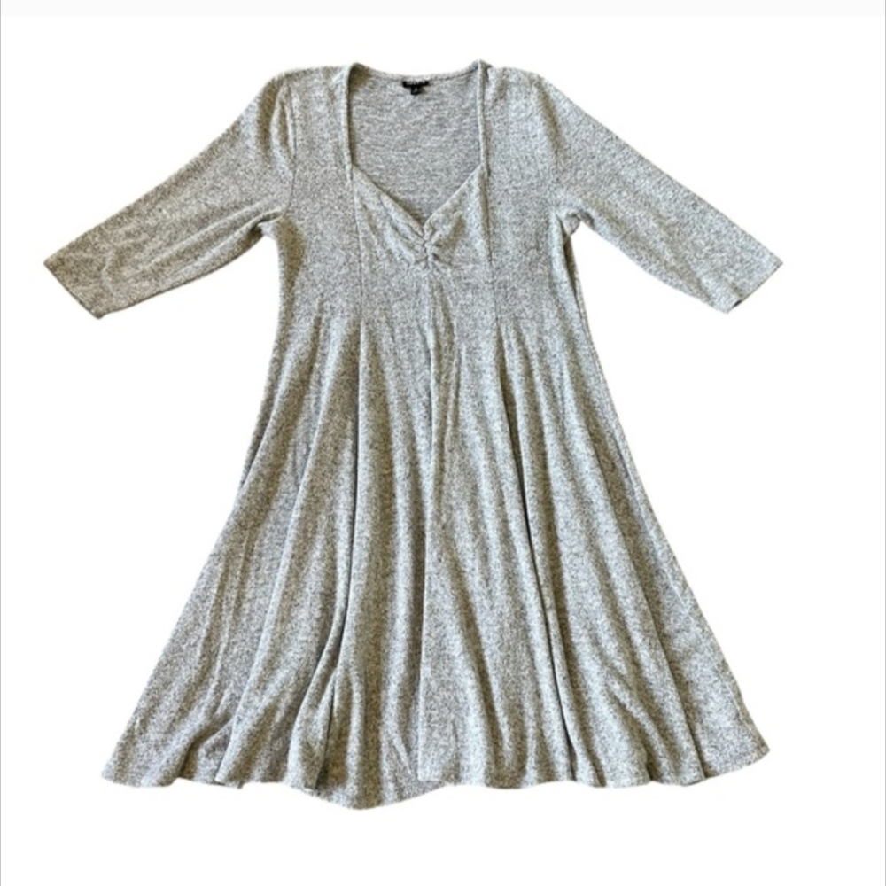 Torrid Light Gray 3/4 Sleeve Dress with Ruched Bust - Picture 2 of 10